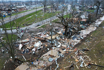 Tornadoes kill 3 and leave trails of destruction in the central US