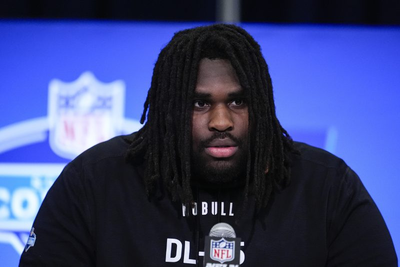 Top NFL prospect charged with DWI after early morning crash in Texas, affidavit says