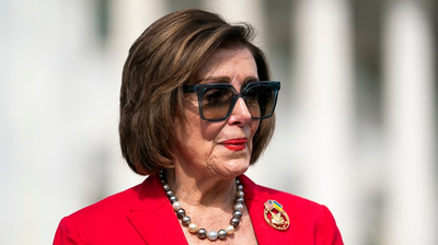 Pelosi defends Schumer criticism of Israel: 'Act of courage'